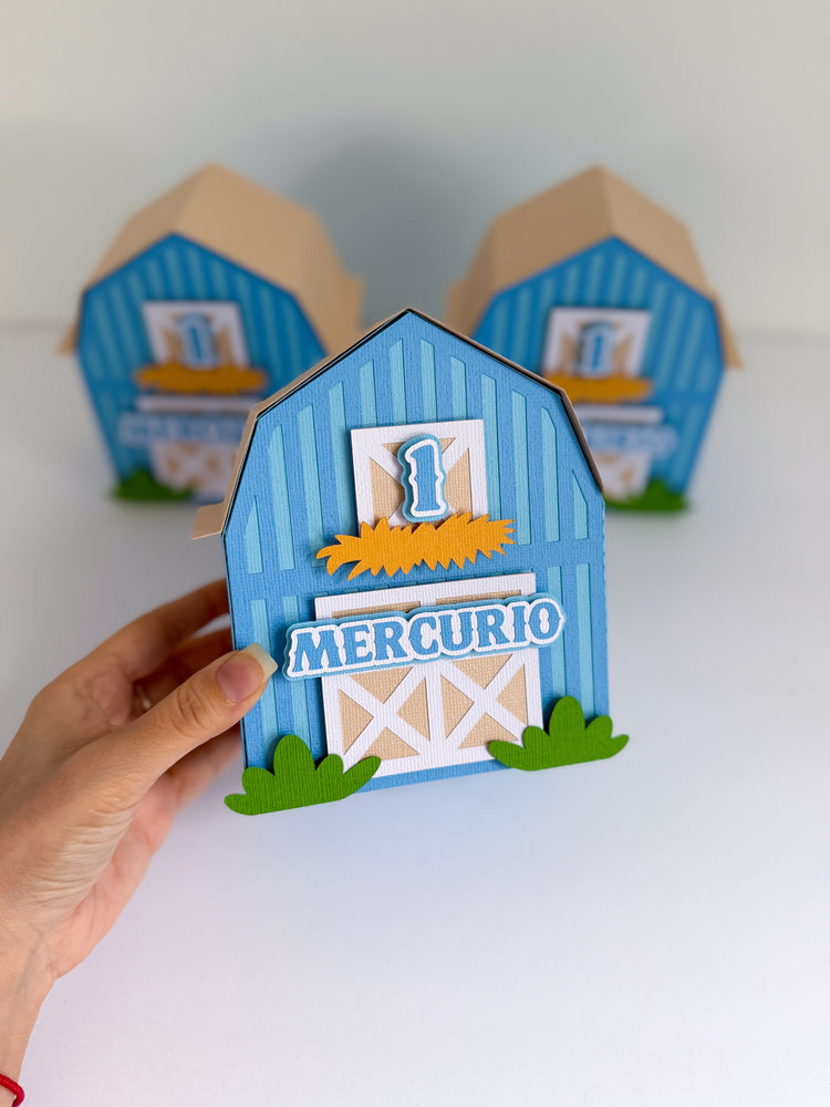Custom Favor Box - Farm Barn