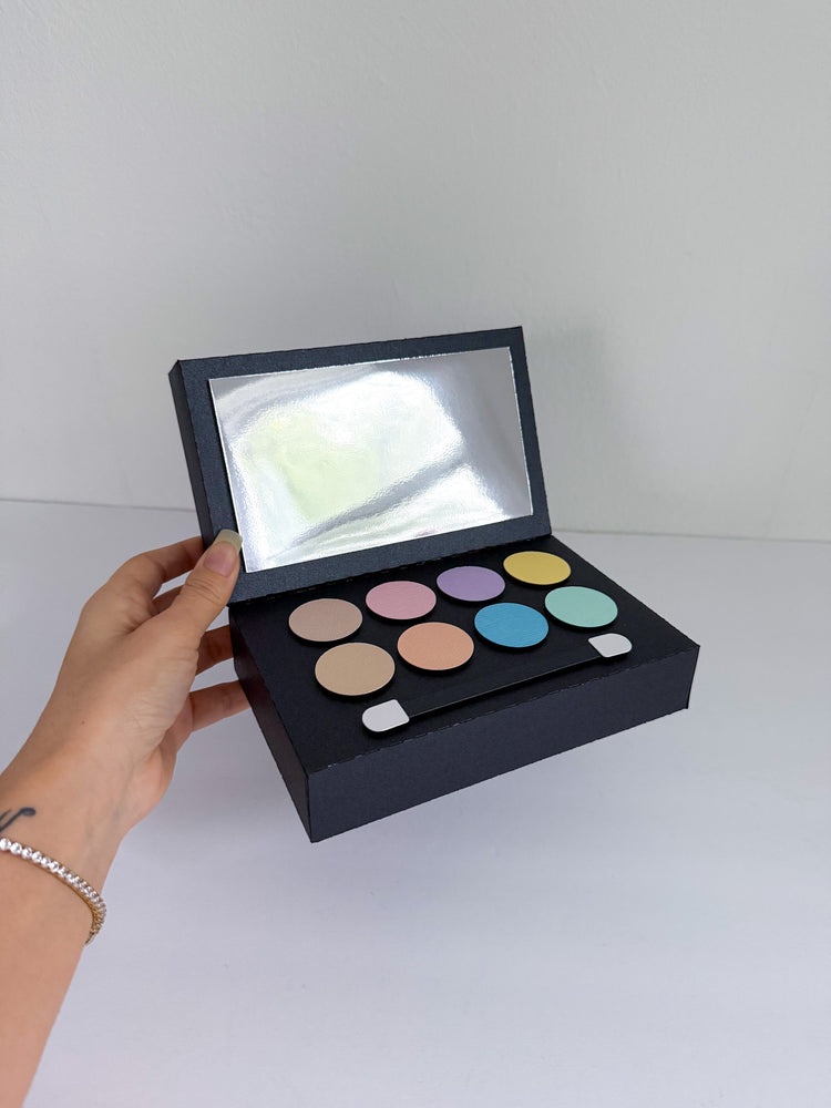 Custom Centerpiece - Make-Up Set