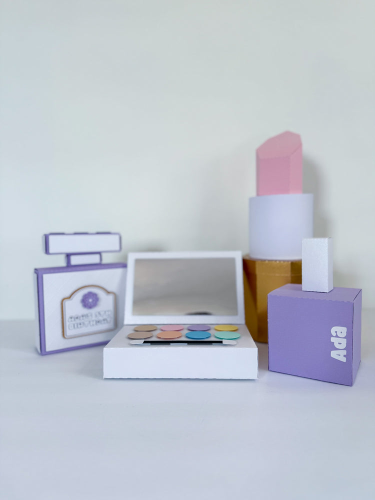 Custom Centerpiece - Make-Up Set