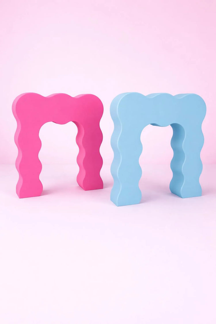 Wavy Arch Photo Props