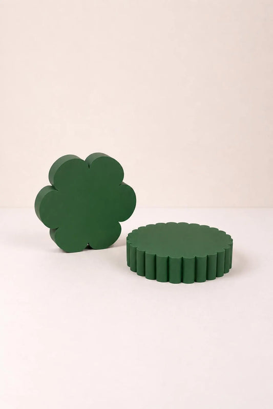 Scallop & Daisy Photo Prop